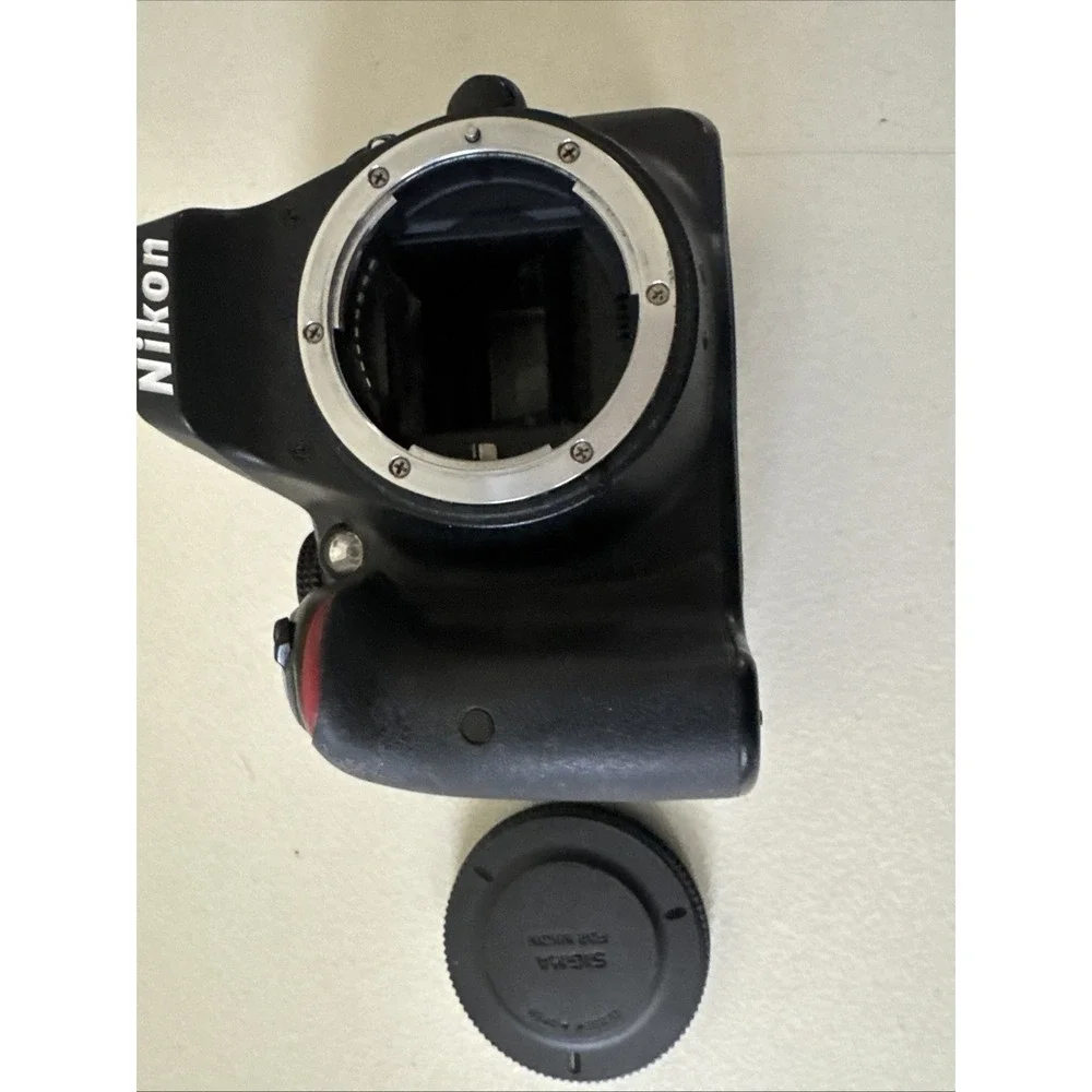 Nikon D3300 24.2MP Digital SLR DSLR Camera